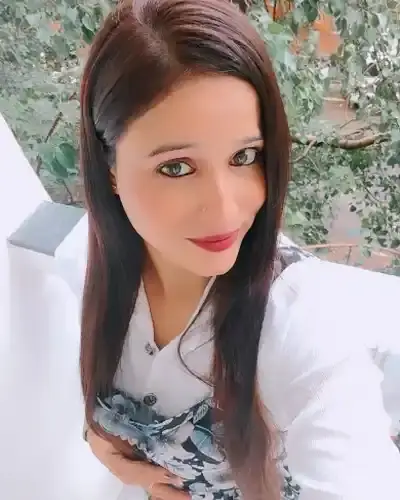 Call Girls in Sikandra Rao